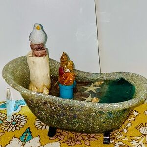 Coastal Charm Bathtub Decor